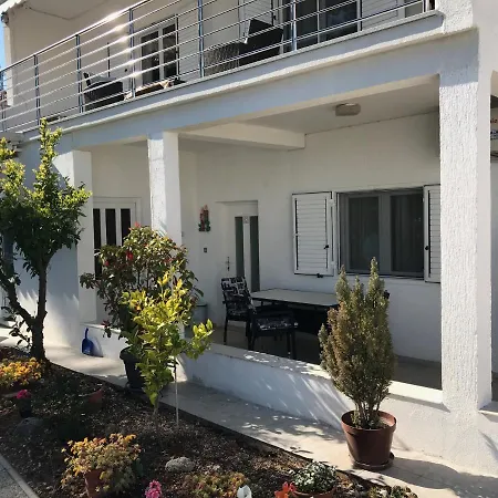 Tona Apartament Trogir